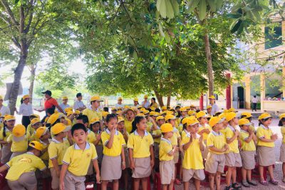 Tổ chức “Làm quen Trường Tiểu học của các bé Mầm non 5 tuổi”